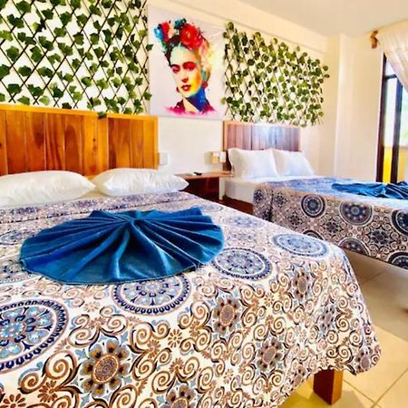 Ximajo Nieto Hotel Puerto Escondido  Buitenkant foto