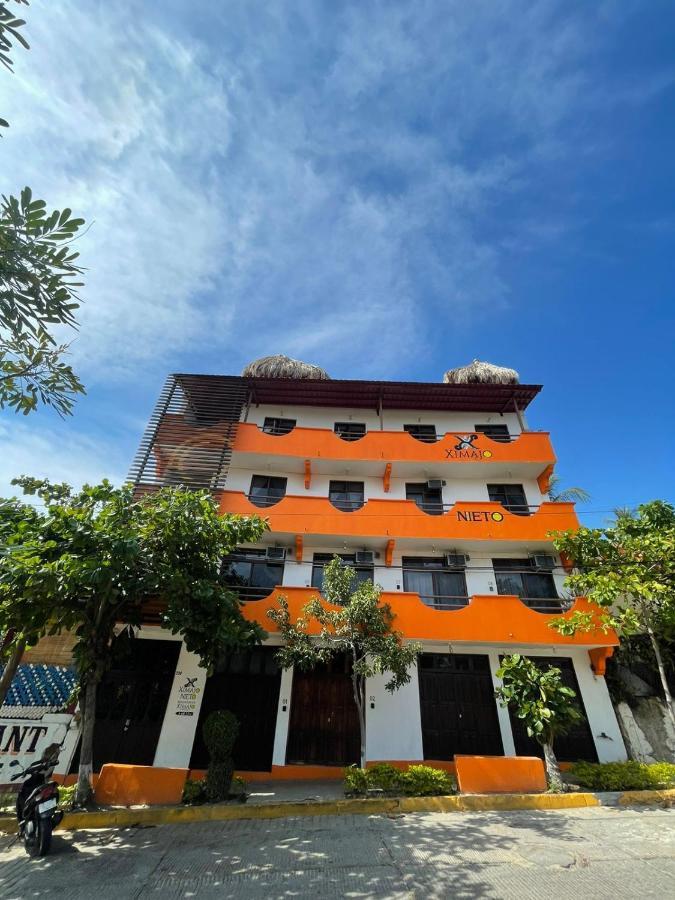 Ximajo Nieto Hotel Puerto Escondido  Buitenkant foto